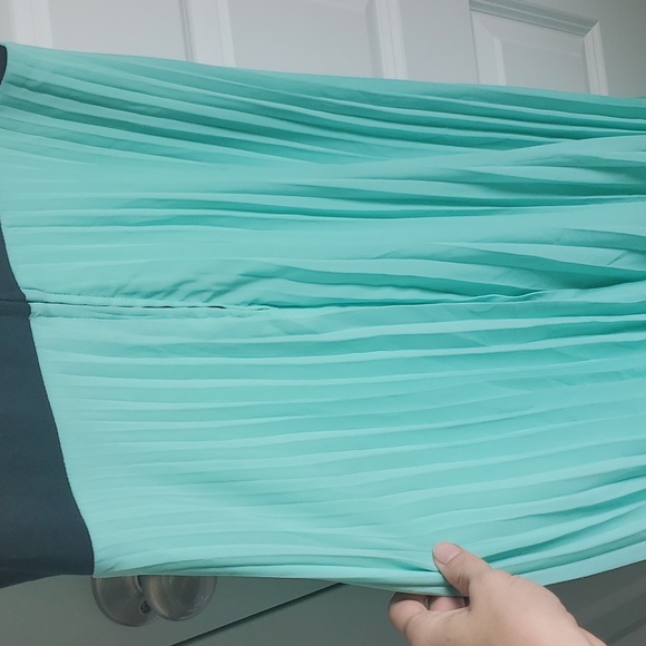 Crystal Doll Prom/Formal Dress Size 7 EUC - Picture 5 of 7